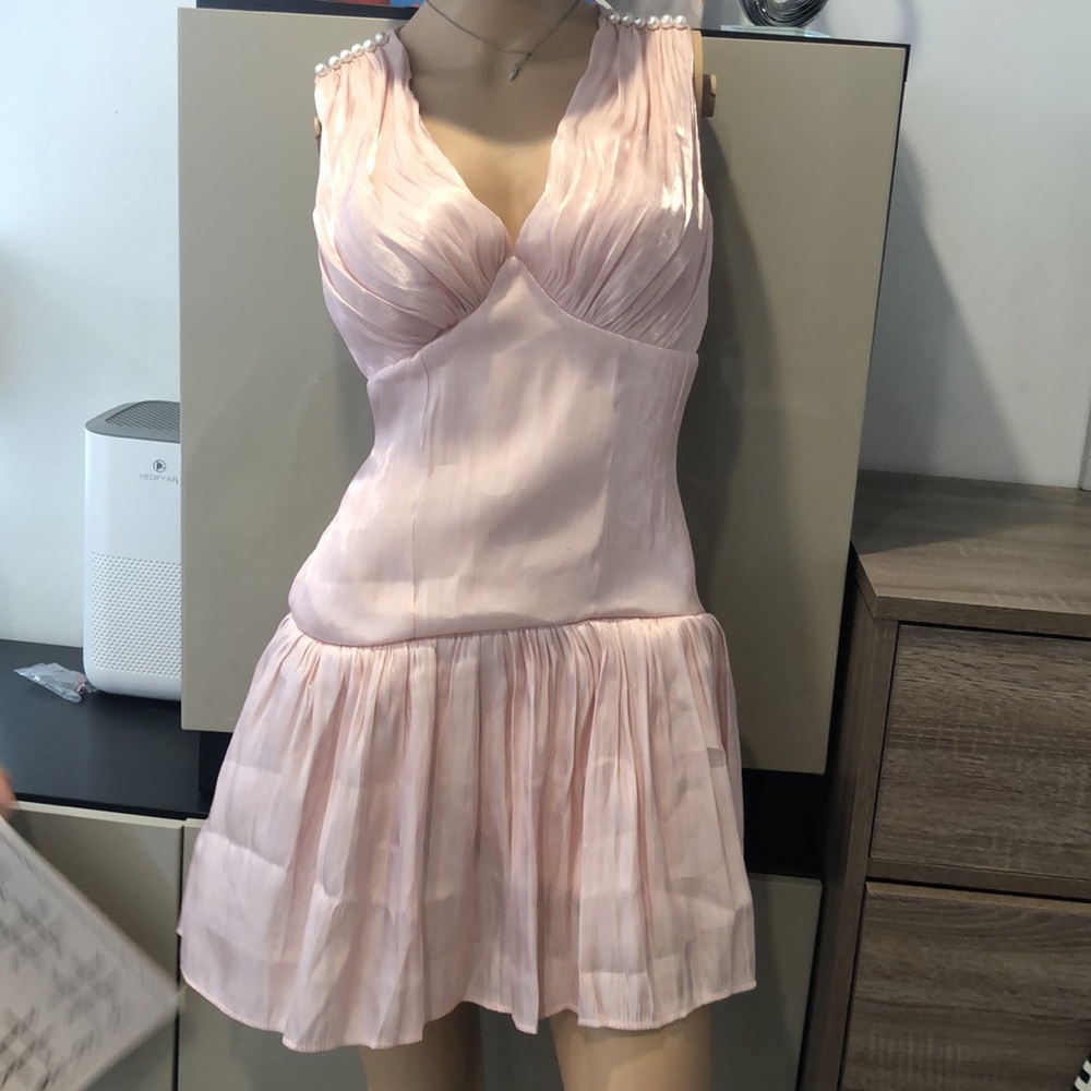 Dress - Picture 3 of 4